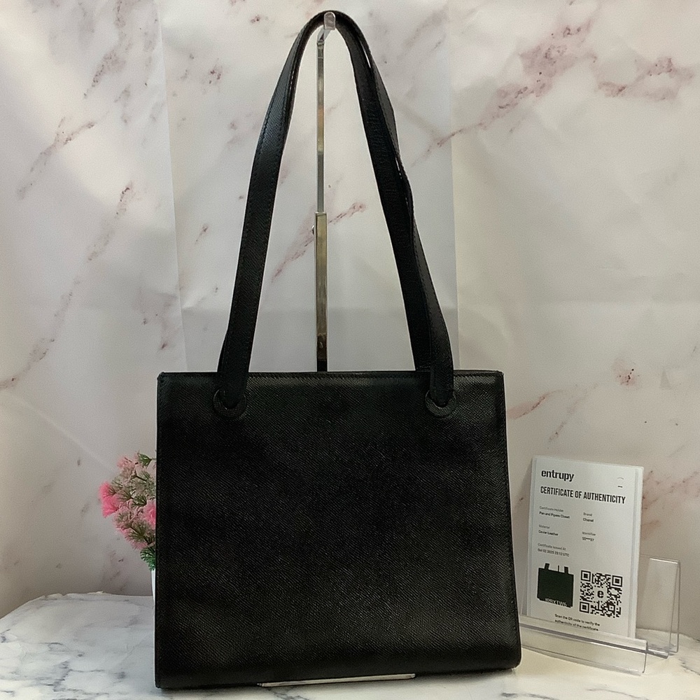 GUC Chanel Caviar Tote - Picture 2 of 9